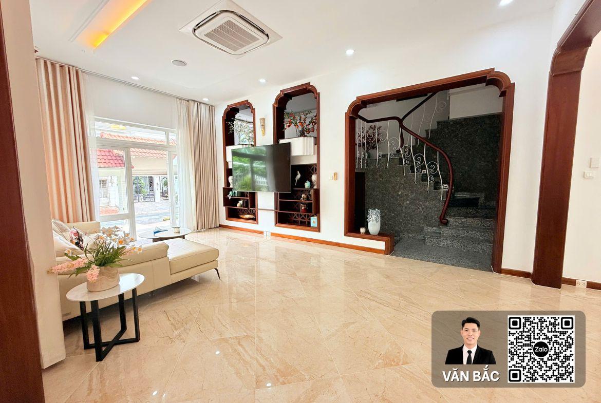 cho-thue-biet-thu-10-duong-soos4-nam-phu-villas-quan-7-dt-12x24m-tret-lung-2-lau-full-noi-that-gia-85-trieu (5)