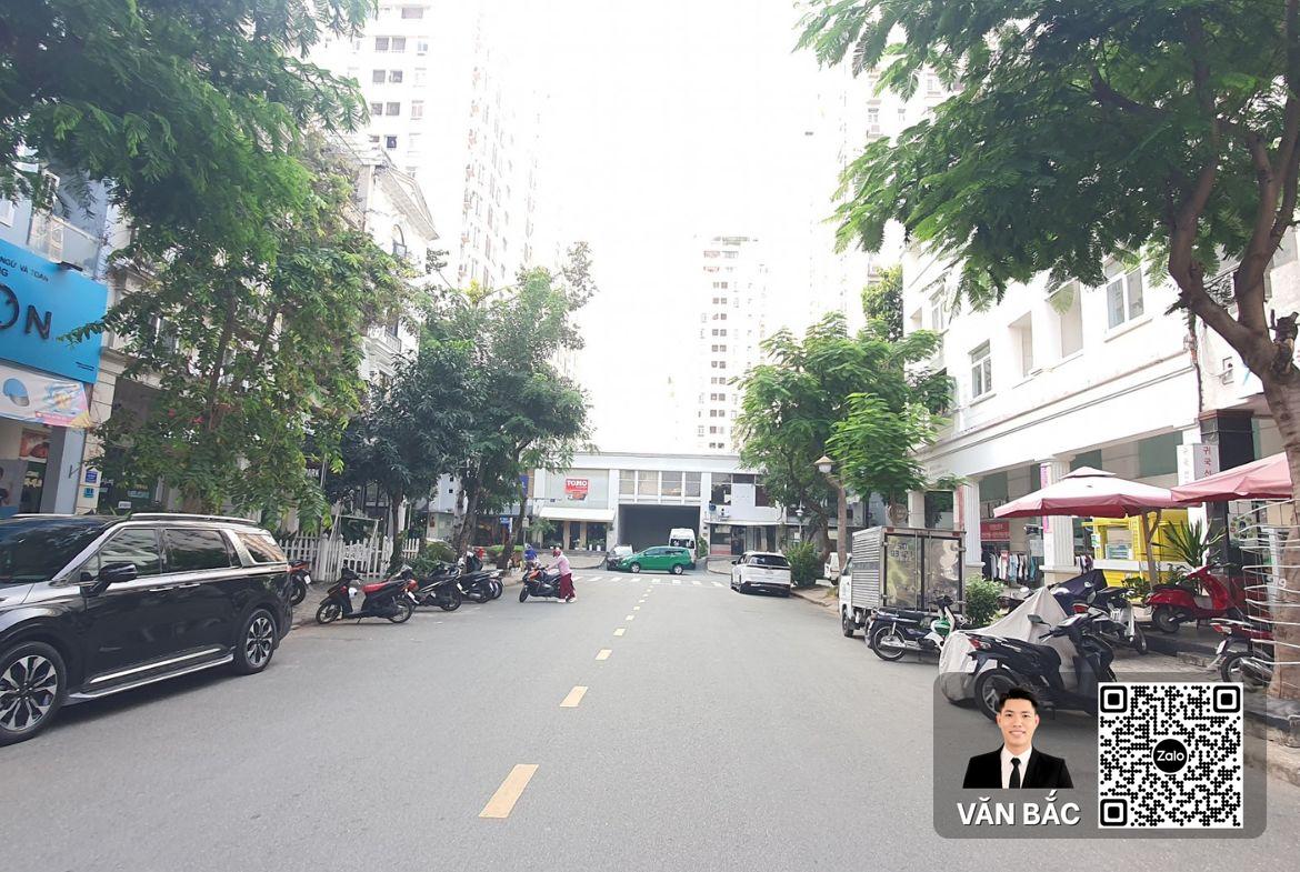 cho-thue-toa-nha-phu-mỹ-hung-dien-tich-san-900m2-5-lau-thang-may-pccc-vi-tri-41-43-hung-gia-4-gia-8500-usd (2)