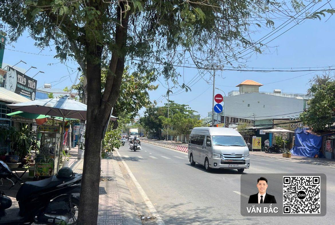 dat-lon-mat-tien-2727-huynh-tan-phat-dien-tich-10-5x55m-no-30m-cn-1-166m²-gia-120-tỷ-thuong-luong-manh (6)