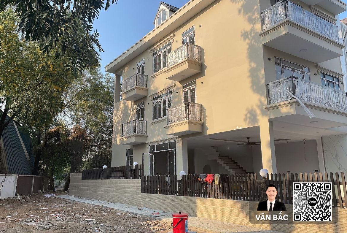 dat-nen-goc-cong-vien-jamona-home-resort-lo-g01-dt-252m-6-5×225-no-14m-song-xanh-rieng-tu-gia-60tr-m2 (2)