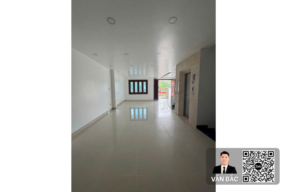 goc-2-mat-tien-79-81-duong-so-2-sadeco-ven-song-quan-7-ngay-cong-chinh-dt-15x18m-ham-4-lau-gia-68-tỷ (4)