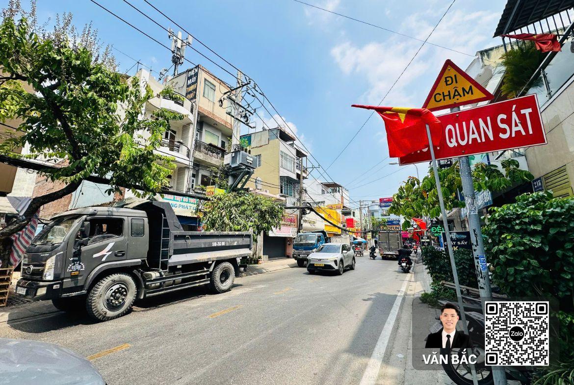 mat-tien-216-lam-van-ben-quan-7-dt-5x18m-4-tang-thang-may-vi-tri-kinh-doanh-gia-325-ty-thue-70tr-thang (14)