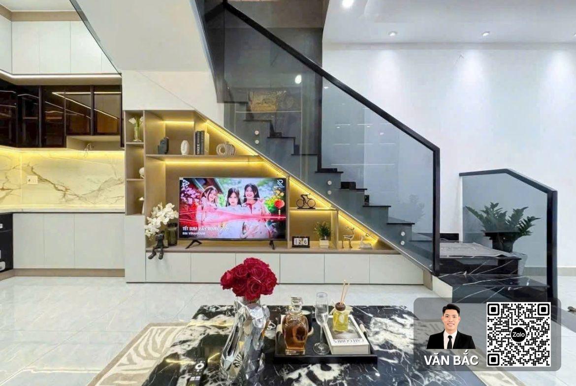 nha-mat-tien-83-11-dao-tong-nguyen-nha-be-dt-4-3x12m-3-tang-hien-dai-gia-735-tỷ (4)