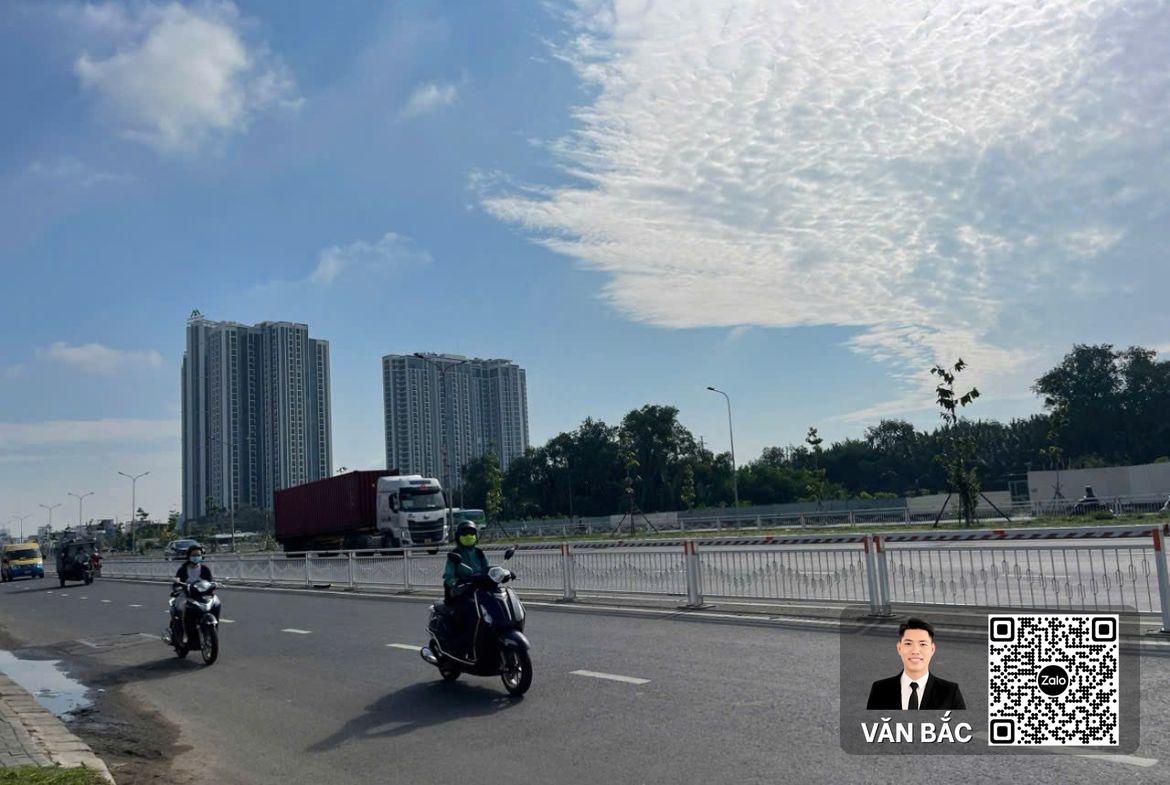 nha-mat-tien-dai-lo-292-nguyen-van-linh-quan-7-dt-10x37m-gia-tot-35-tỷ (1)