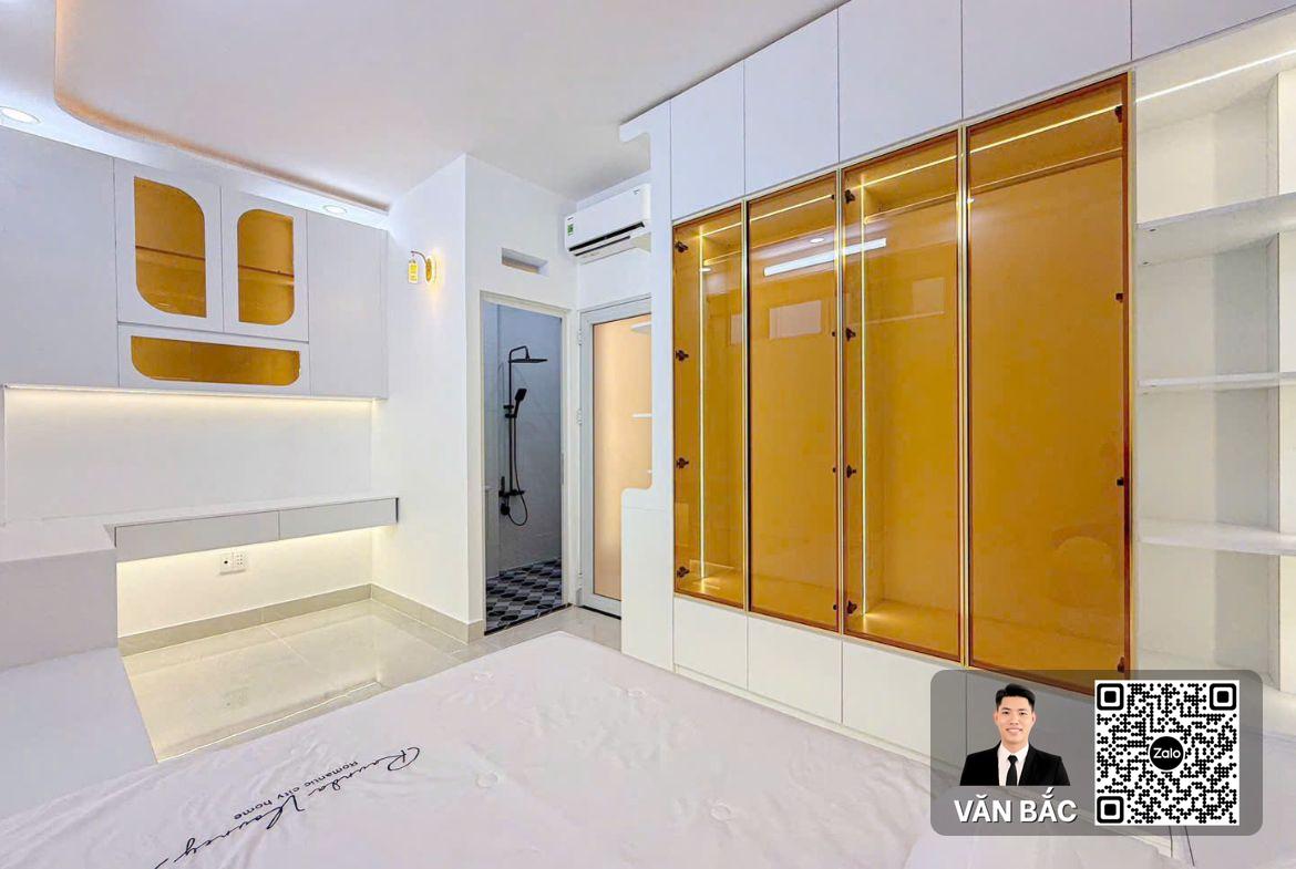 nha-pho-hien-dai-56-14-go-o-moi-q7-xe-hoi-dau-trong-nha-sat-vach-phu-mỹ-hung-dt-5x12m-3-lau-full-gia-10-6-tỷ (11)