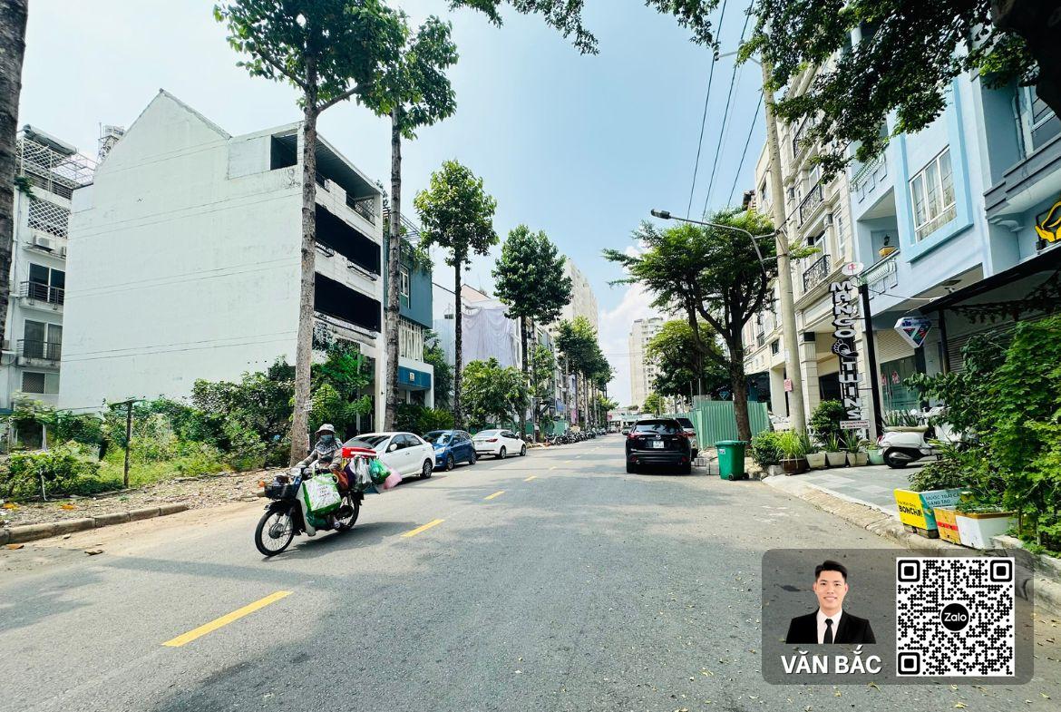 nha-pho-r4-43-duong-so-2-hung-gia-5-phu-mỹ-hung-dt-6×18-5m-6-tang-thang-may-gia-45-tỷ (4)