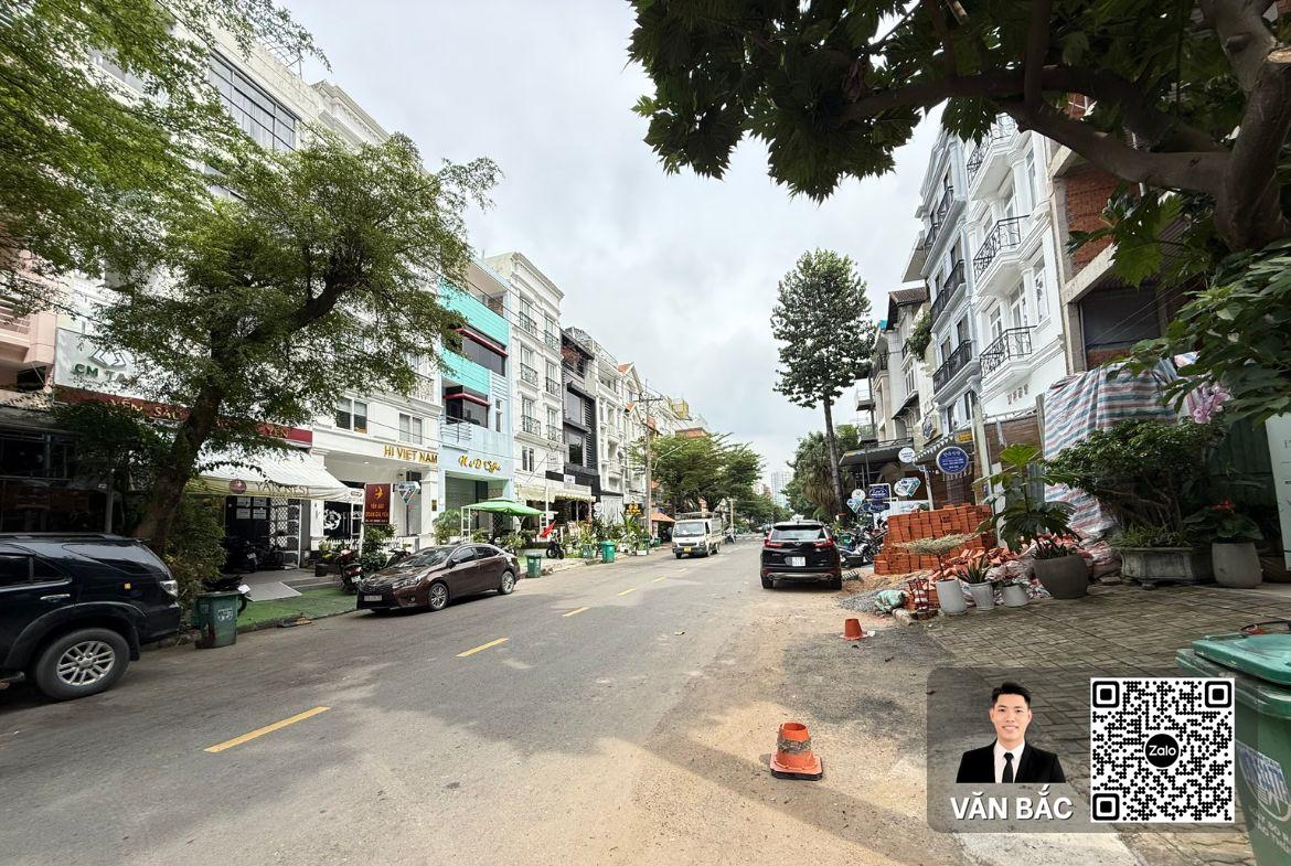 nha-pho-r4-43-duong-so-2-hung-gia-5-phu-mỹ-hung-dt-6×18-5m-6-tang-thang-may-gia-45-tỷ (5)