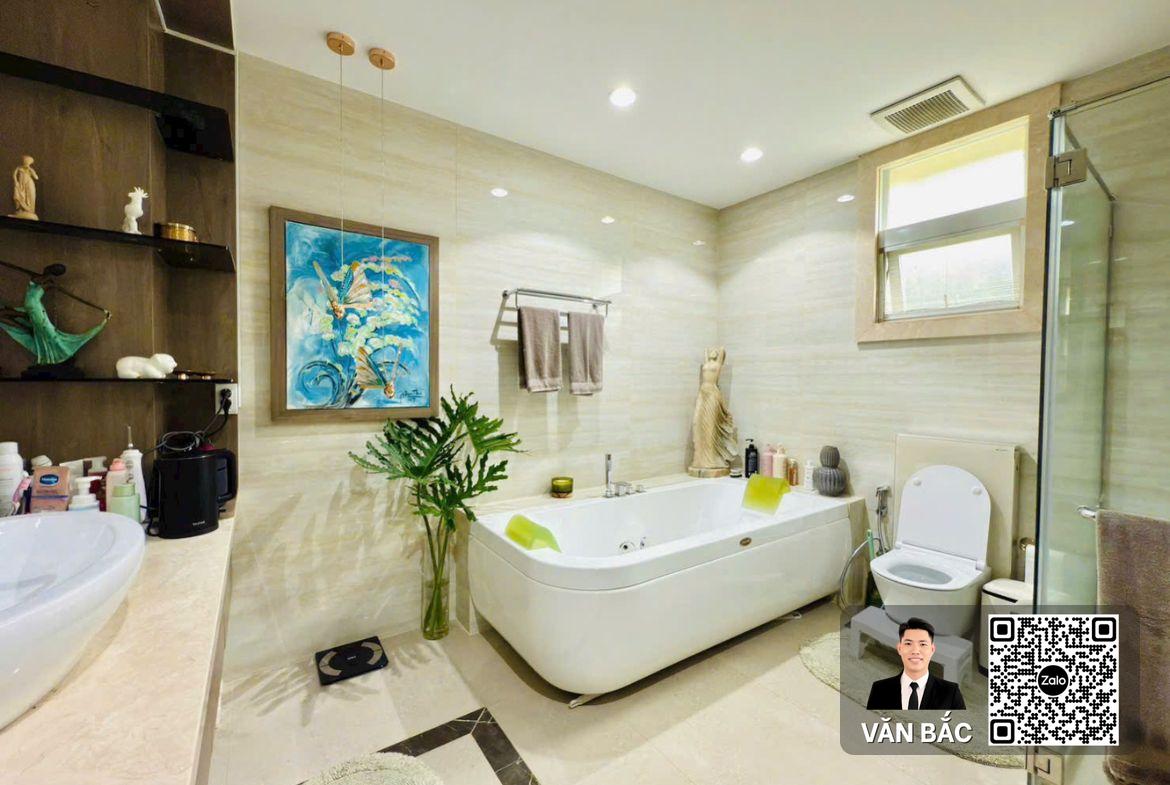 cho-thue-biet-thu-don-lap-mỹ-van-1-phu-mỹ-hung-dt-17-5x16m-3-lau-khong-gian-song-xanh-gia-135-trieu (8)