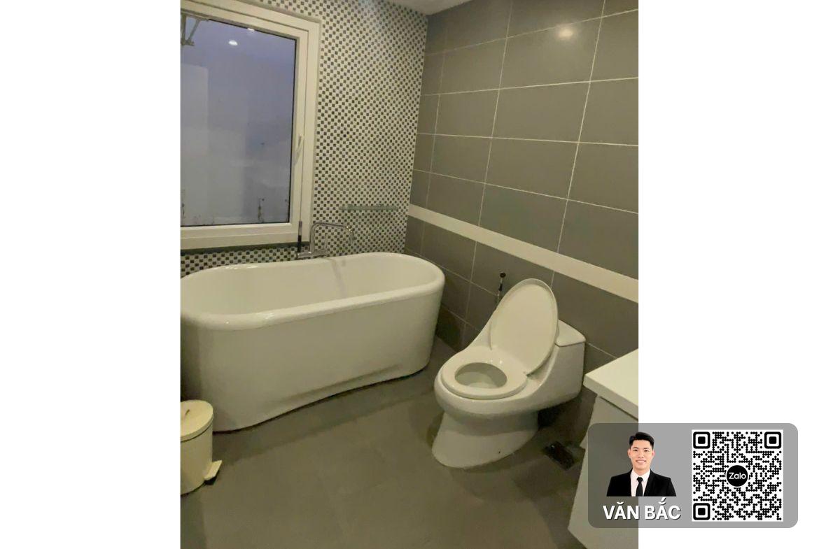 cho-thue-biet-thu-kdc-him-lam-kenh-te-quan-7-dt-7-5x20m-ham-4-lau-chuan-5-thue-75-trieu-thang (12)
