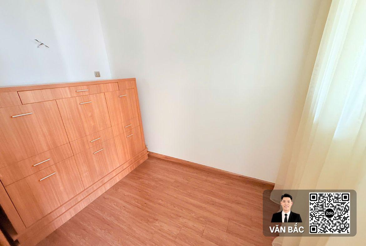 cho-thue-biet-thu-nam-do-phu-mỹ-hung-ngay-cong-vien-2ha-truong-quoc-te-dt-8×17-2m-3-lau-gia-67-trieu (3)