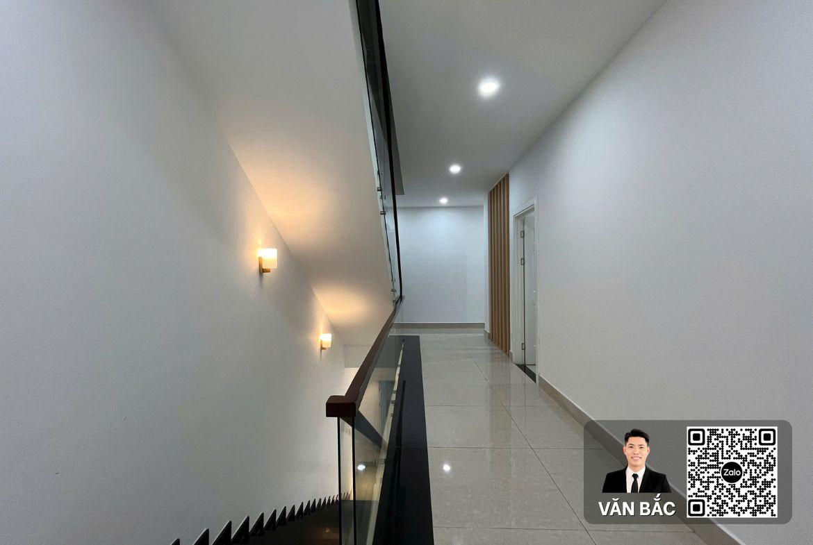 cho-thue-biet-thu-the-everrich-3-dt-10x20m-ham-4-lau-rieng-ly-tuong-lam-van-phong-o-gia-dinh-gia-2500-usd (3)