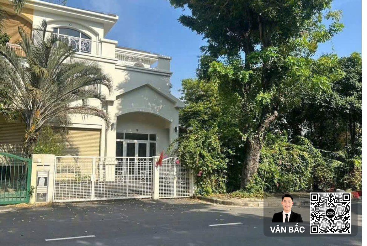 cho-thue-biet-thu-tu-lap-a4-10-mỹ-gia-1-mat-tien-duong-tieu-nam-cong-vien-2ha-dt-15×17-5m-3-lau-gia-5-000-usd-thang (3)