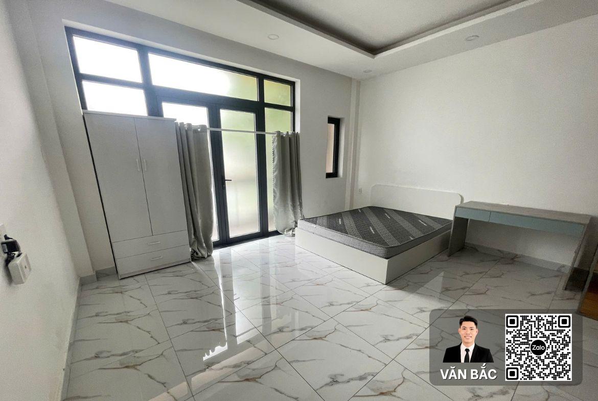 cho-thue-nha-moi-100-co-thang-may-dt-5x20m-ham-5-lau-mat-tien-duong-25a-quan-7-gom-6pn-8wc-gia-thue-55-trieu (6)