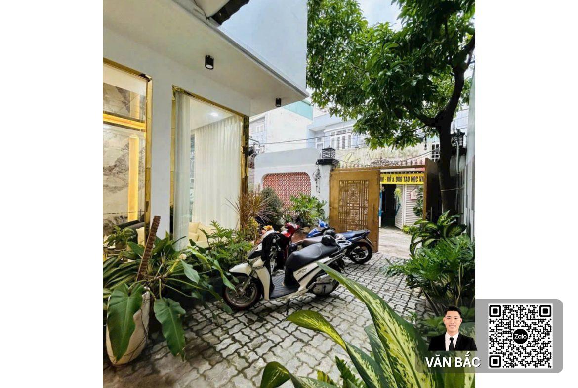 nha-moi-p-tan-quy-quan-7-duong-nguyen-thi-thap-dien-tich-7-5x17m²-3-lau-gia-168-tỷ (4)