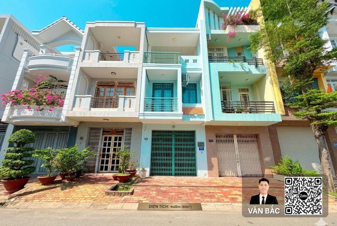 nha-pho-c31-kdc-nam-long-phu-thuan-q7-view-cong-vien-huong-dong-dt-4x20m-4-lau-gia-15-tỷ (12)