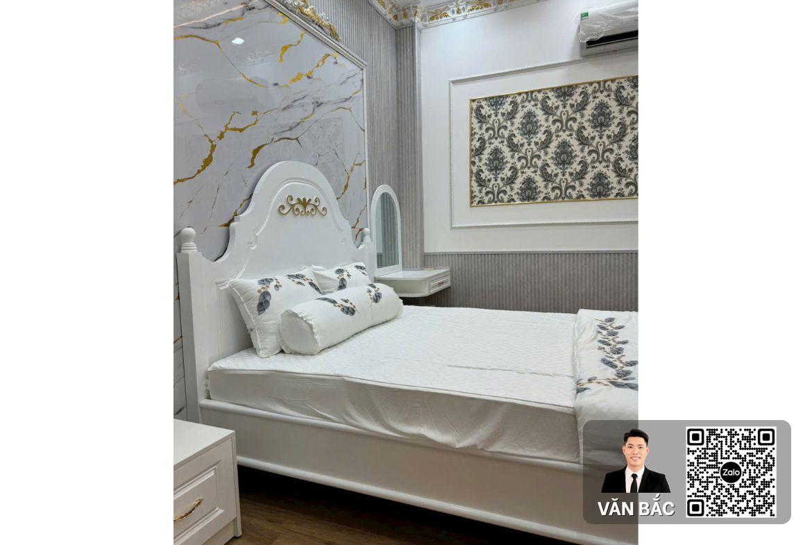 nha-pho-tan-co-dien-28-14a-dao-tong-nguyen-dt-5x19m-3-lau-full-noi-that-gia-86-tỷ (8)