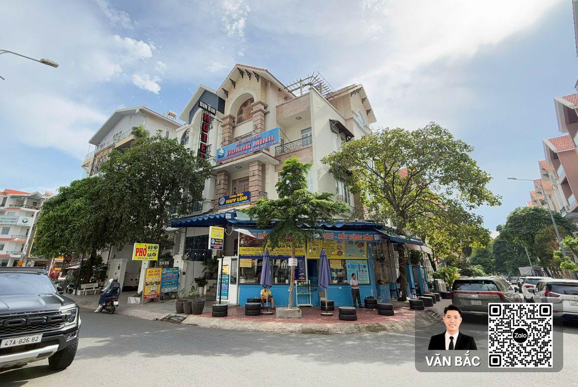biet-thu-2-mat-tien-kdt-him-lam-tan-hung-quan-7-doi-dien-chung-cu-sunrise-dt-10x20m-ham-4-tangst-gia-66-tỷ (1)