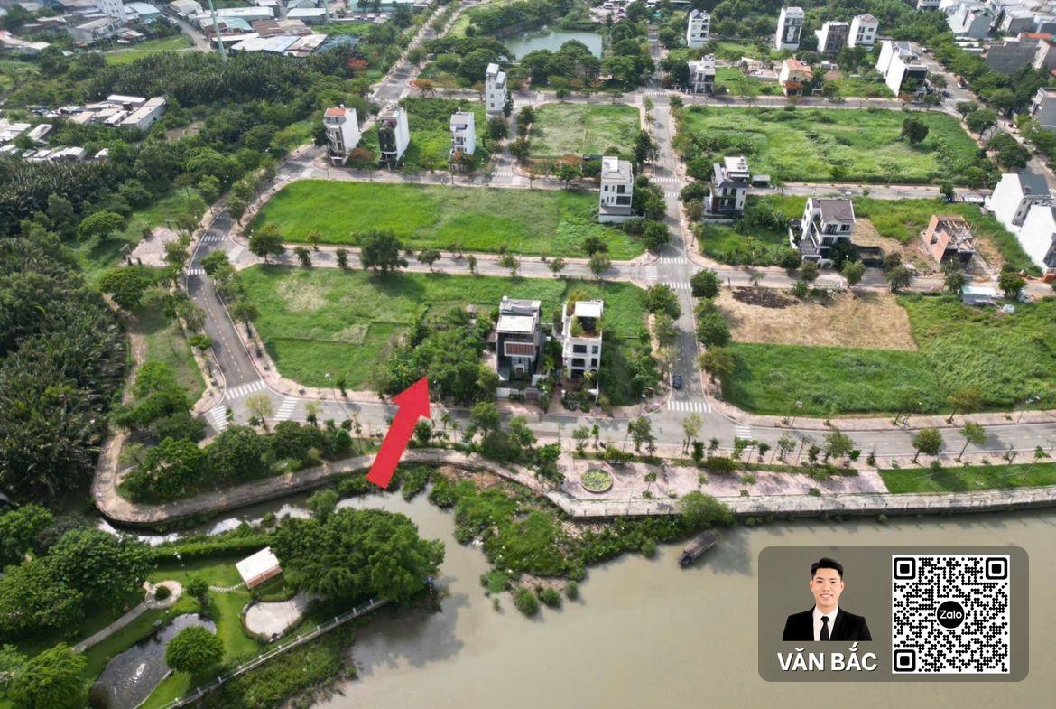 dat-biet-thu-ven-song-kdc-bo-cong-an-pham-huu-lau-dt-324m²-12x27m-so-hong-rieng-cat-lo-20-gia-35-tỷ (4)