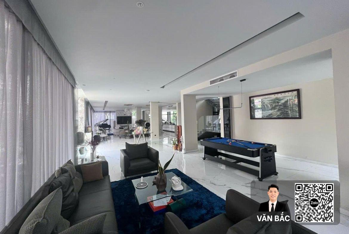 goc-3-mat-tien-mỹ-phu-2-phu-mỹ-hung-dien-tich-750m²-30x25m-full-noi-that-cao-cap-ban-650-tỷ-thue-18-000-usd-thang (5)