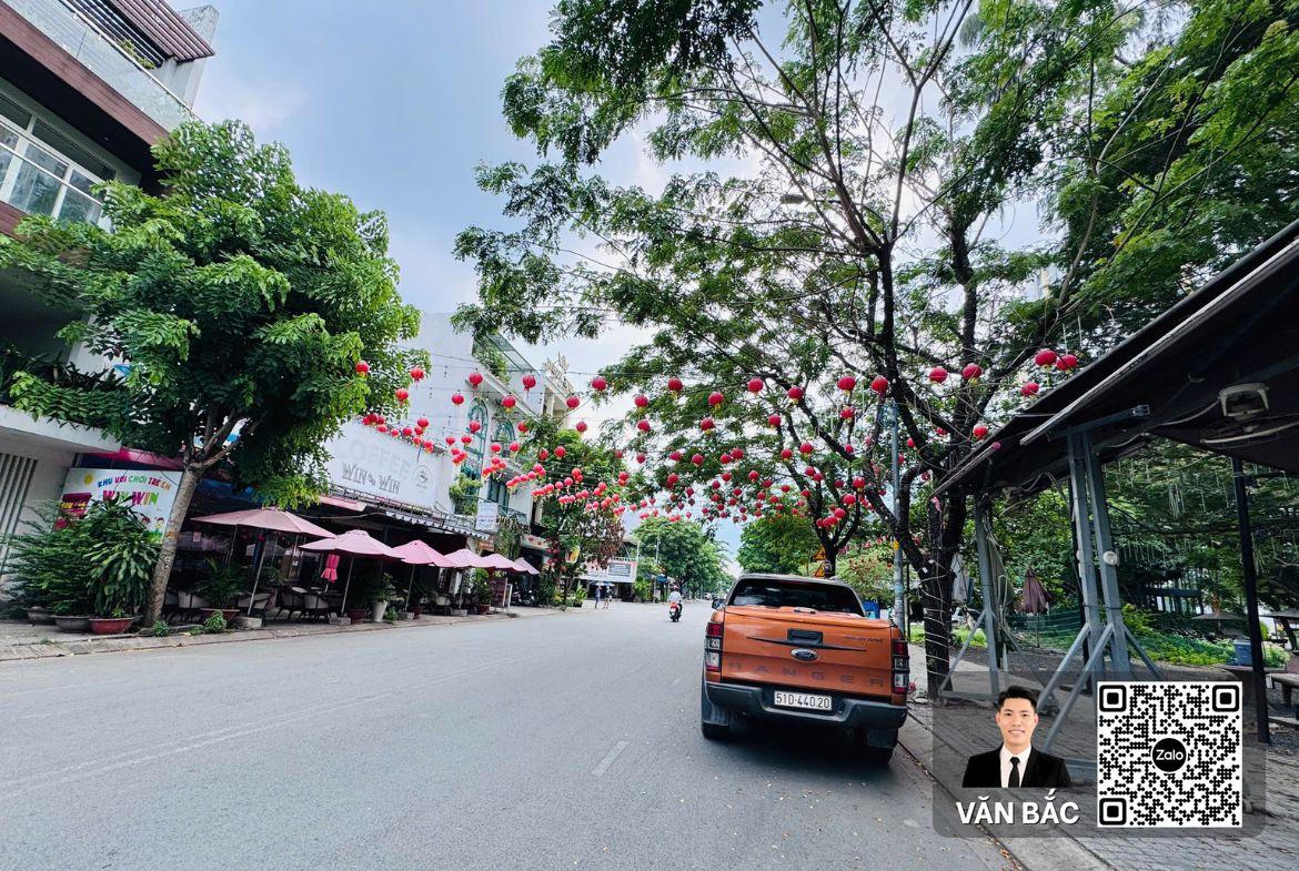 nha-pho-co-thang-may-kdc-cong-ich-quan-7-mat-tien-duong-lon-20m-5-tang-full-noi-that-gia-18-8-tỷ (3)