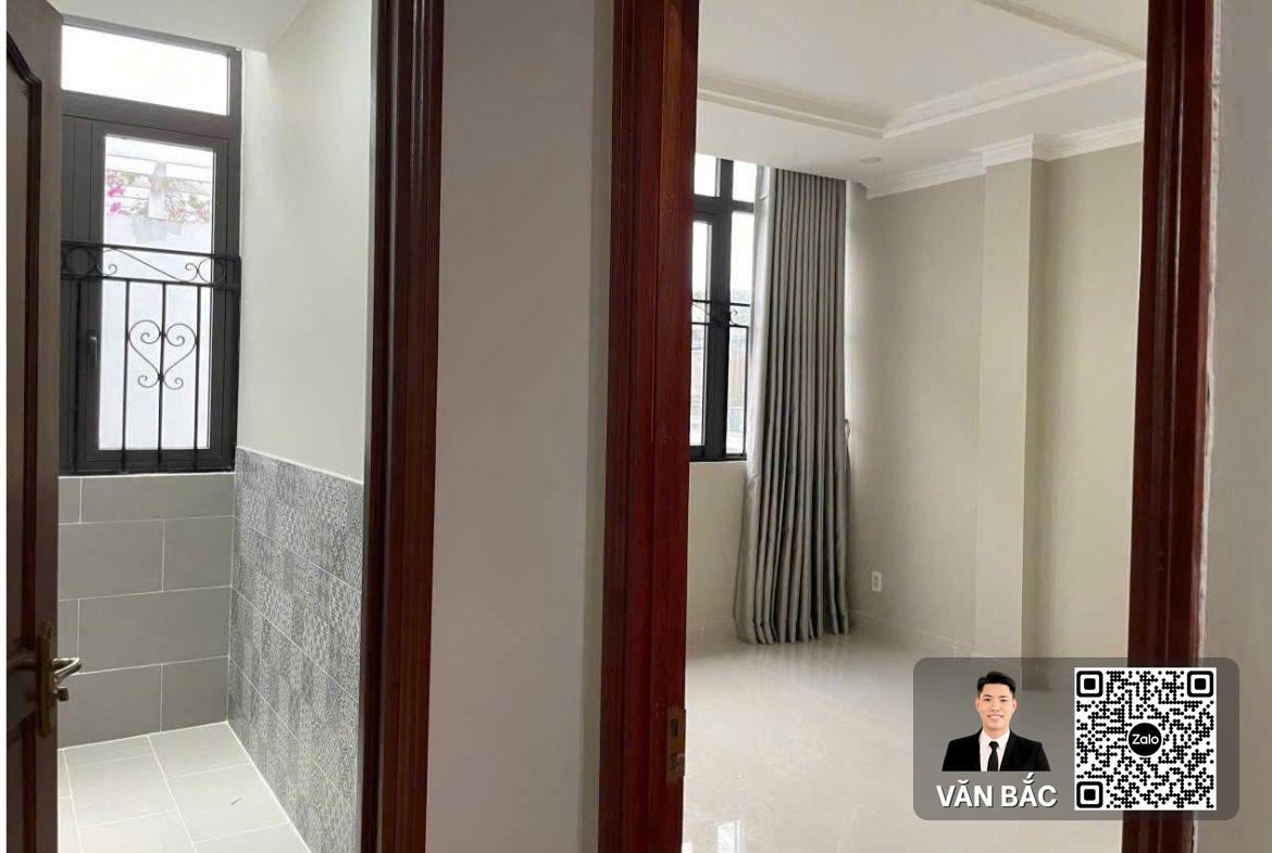 nha-pho-co-thang-may-mat-tien-duong-d4-kdc-compound-jamona-city-quan-7-dt-5x18m-4-tang-ban-19-tỷ-thue-35-trieu (4)