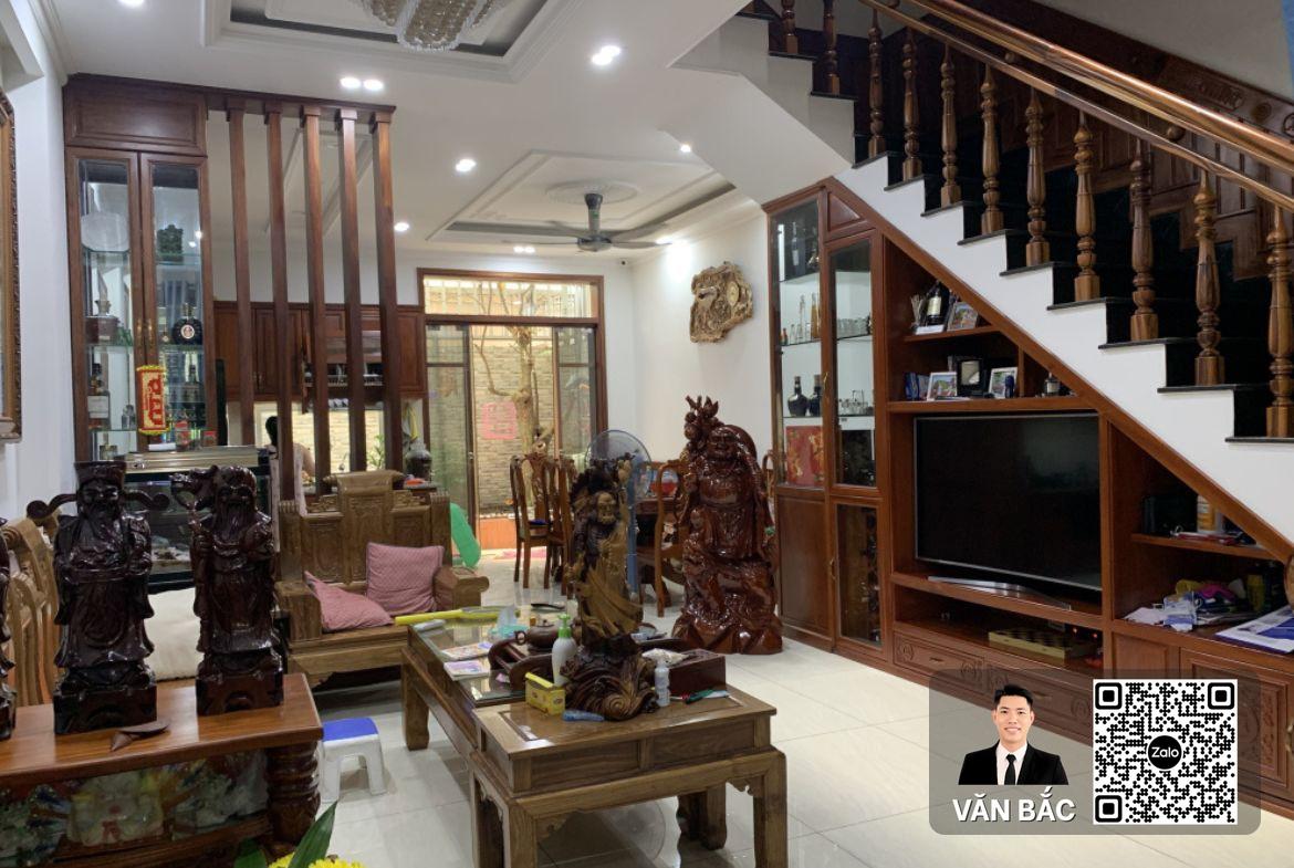 nha-pho-khu-compound-jamona-city-quan-7-dien-tich-5x17m-85m²-tret-2-lau-san-thuong-huong-dong-nam-ban-17-tỷ (2)