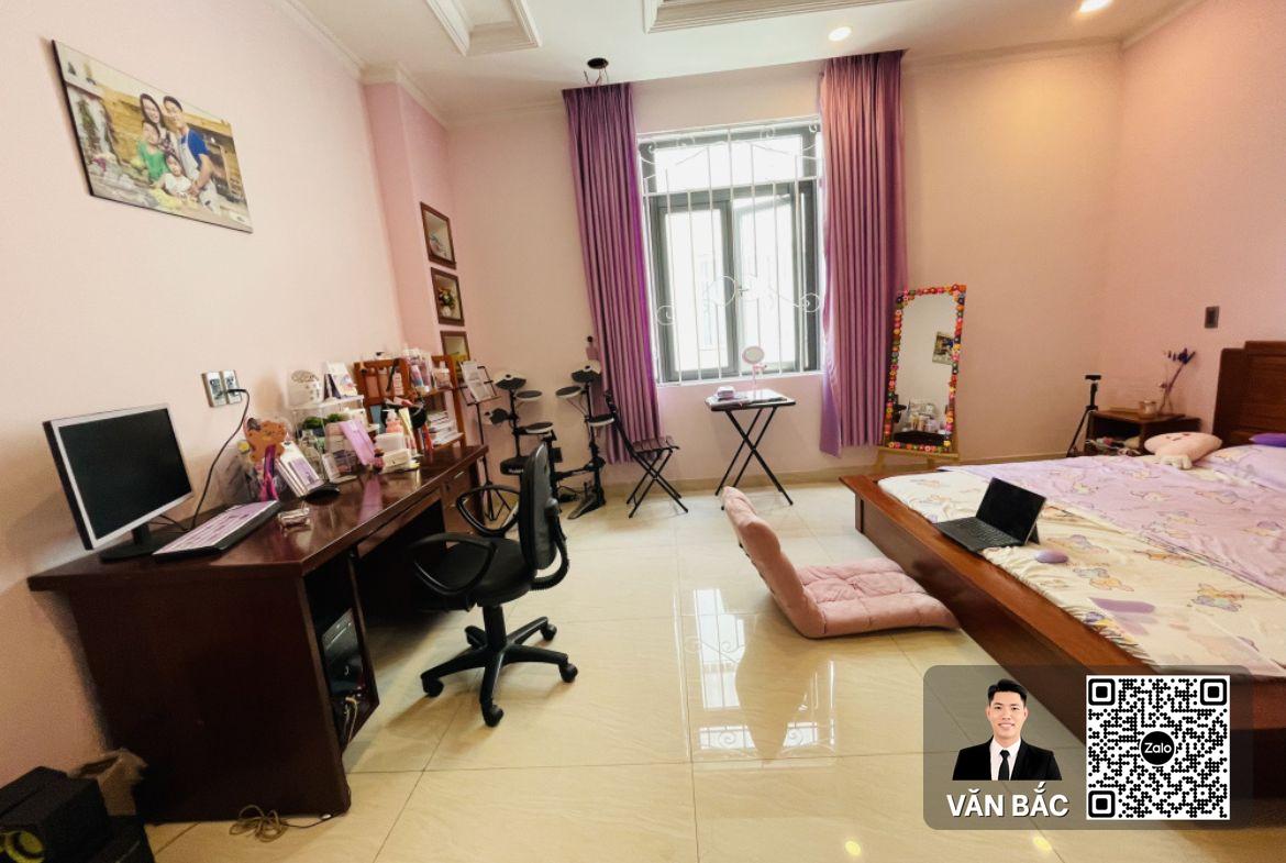 nha-pho-khu-compound-jamona-city-quan-7-dien-tich-5x17m-85m²-tret-2-lau-san-thuong-huong-dong-nam-ban-17-tỷ (8)