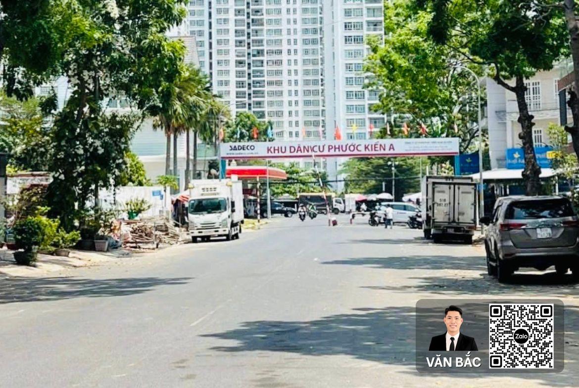 nha-pho-mat-tien-kdc-sadeco-phuoc-kieng-a-nha-be-duong-21-rong-20m-dien-tich-5x20m-4-tang-gia-165-tỷ (5)