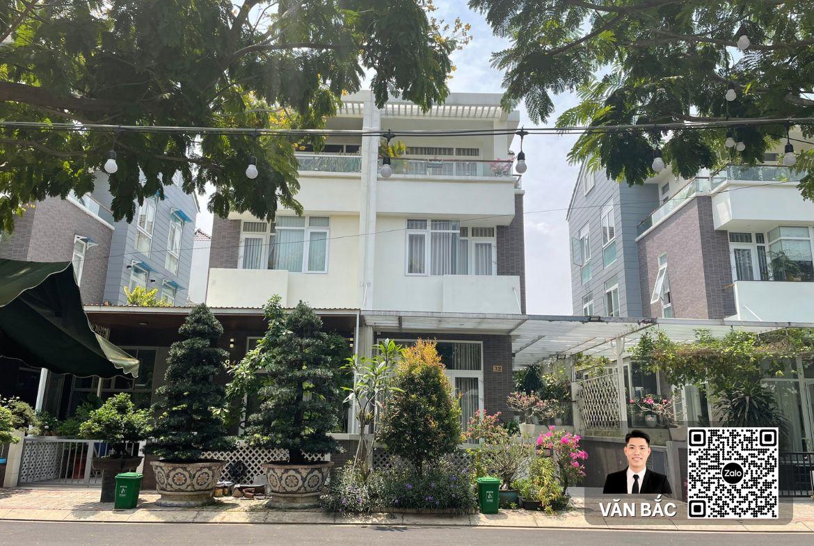 villa-compound-jamona-golden-silk-quan-7-dien-tich-133-2m²-7-4x18m-ham-3-lau-full-noi-that-cao-cap-ban-25-tỷ (1)