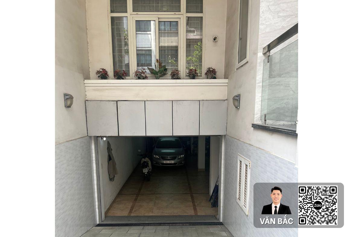 💎-cho-thue-biet-thu-him-lam-quan-7-dien-tich-10x20m-ham-4-lau-thang-may-gia-60-tr-thang (9)