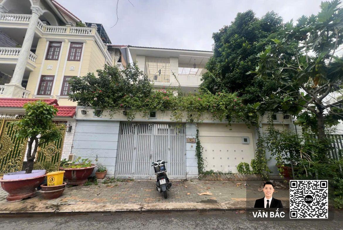 ban-cho-thue-biet-thu-don-lap-duong-so-1-kdc-tan-truong-q7-dien-tich-12x20m-240m²-3lau-st-ban-32-tỷ-thue-40-trieu (1)