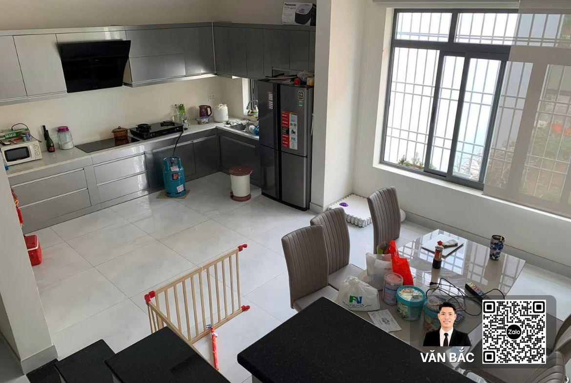 nha-mat-tien-duong-so-4-kdc-cong-ich-quan-4-q7-duong-20m-dien-tich-133m²-7x19m-4-tang-co-6pn-gia-23-5-tỷ (7)