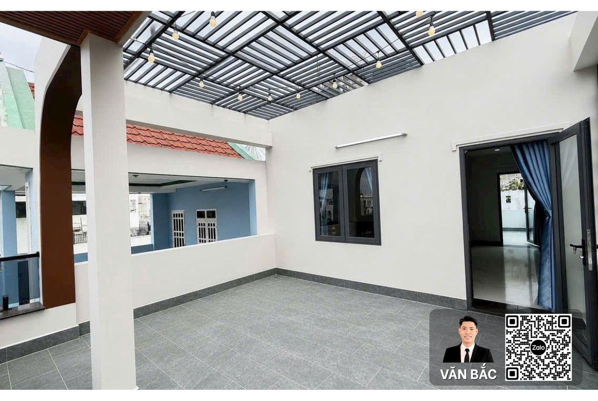 nha-pho-doi-dien-ho-canh-quan-tdc-phu-my-q7-co-thang-may-dien-tich-5x18m-90m²-3-lau-san-thuong-ban-16-5-ty (4)