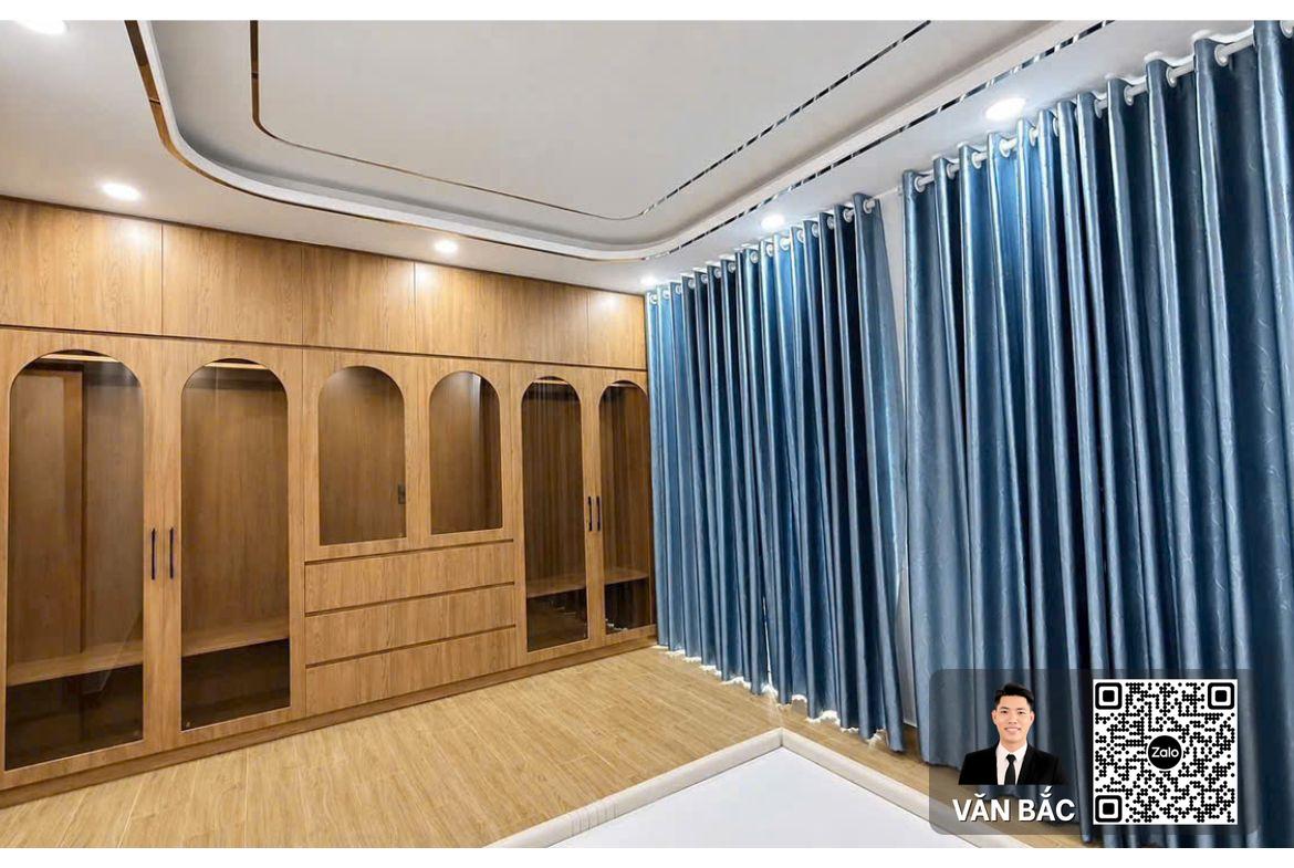 nha-pho-doi-dien-ho-canh-quan-tdc-phu-my-q7-co-thang-may-dien-tich-5x18m-90m²-3-lau-san-thuong-ban-16-5-ty (5)