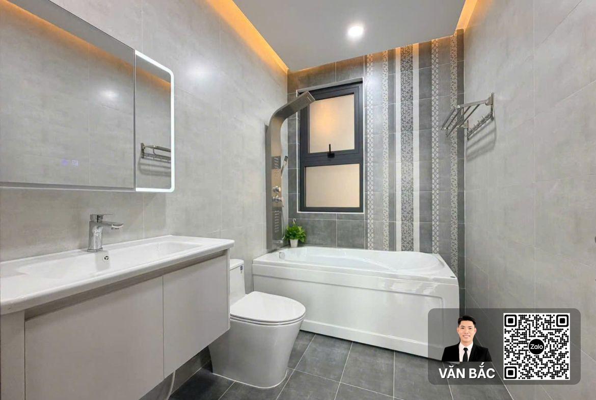 nha-pho-thang-may-kdc-anh-tuan-nha-be-dien-tich-5x17m-4-tang-full-noi-that-cao-cap-shr-ban-106-tỷ (16)