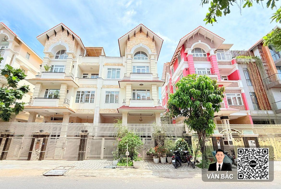 biet-thu-kdc-him-lam-quan-7-dt-10x20m-200m²-ham-tret-2-lau-san-thuong-huong-bac-ban-59-tỷ-295-trieu-m² (1)