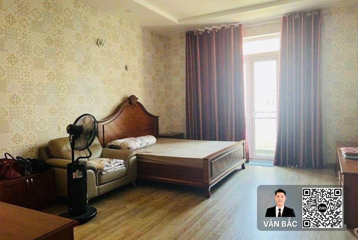 biet-thu-kdc-him-lam-quan-7-dt-10x20m-200m²-ham-tret-2-lau-san-thuong-huong-bac-ban-59-tỷ-295-trieu-m² (7)