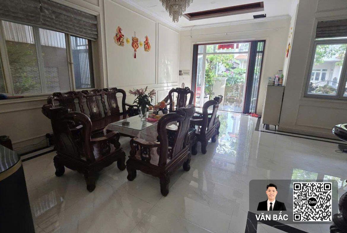 biet-thu-kdc-him-lam-kenh-te-quan-7-dt-10x20m-dtxd-530m²-san-ham-tret-2-lau-ap-mai-co-thang-may-ban-59-tỷ (5)