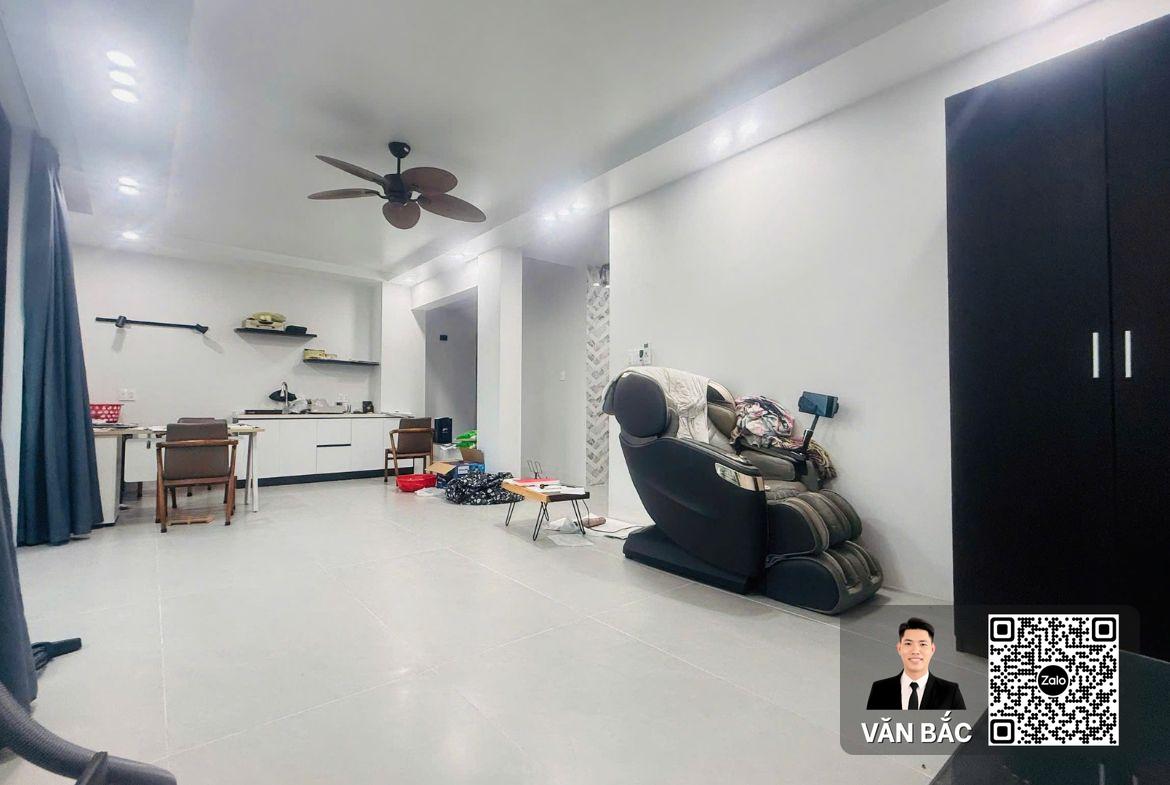 nha-moi-co-thang-may-chan-cau-him-lam-so-100-30-nguyen-thi-thap-dt-8-4x13m-109m²-san-484m²-5-lau-st-ban-26-tỷ-tl (6)