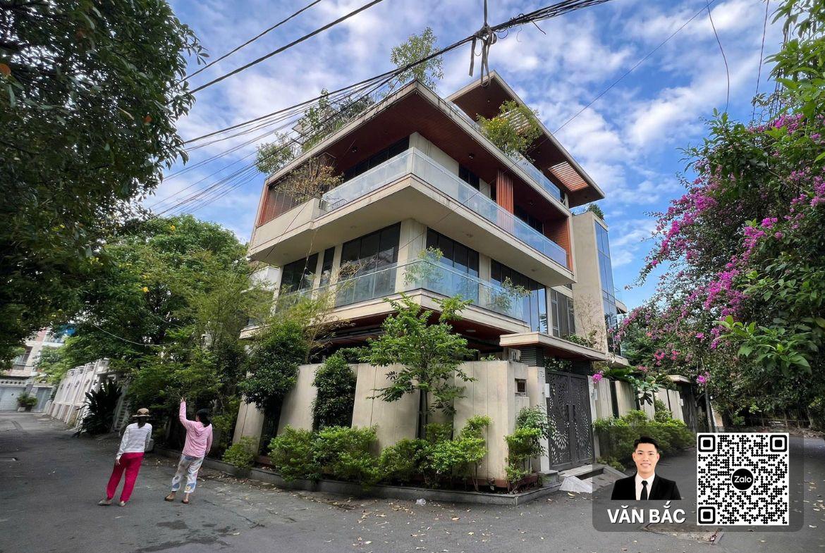 biet-thu-goc-khu-biet-thu-kieu-dam-793-55-19a-tran-xuan-soan-tan-hung-q7-dt-14-5x21m-304-5m²-4-lau-gia-44-4-tỷ-tl (1)