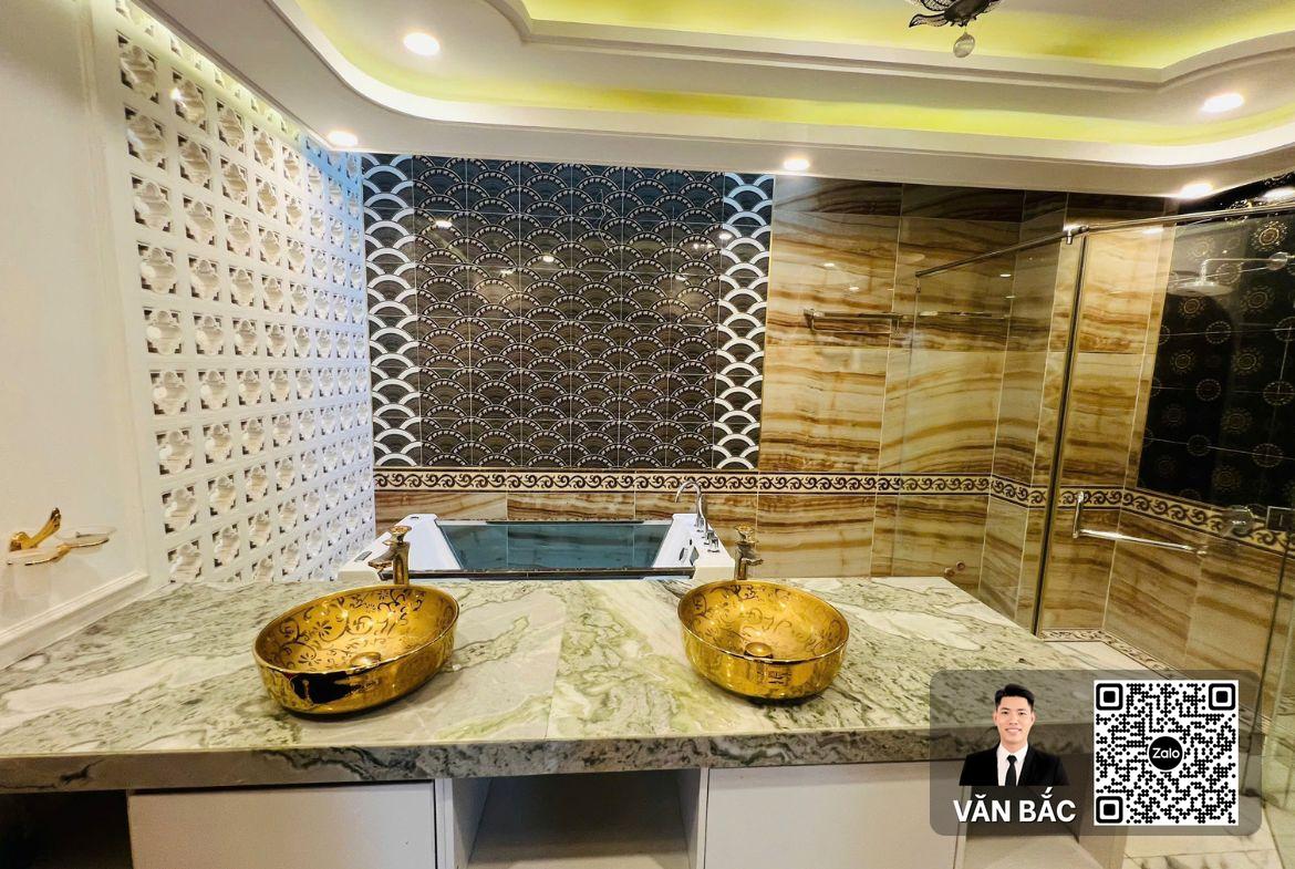biet-thu-goc-khu-biet-thu-kieu-dam-793-55-19a-tran-xuan-soan-tan-hung-q7-dt-14-5x21m-304-5m²-4-lau-gia-44-4-tỷ-tl (7)