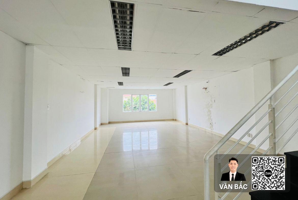 hot-ban-gap-nha-pho-mat-tien-hoang-quoc-viet-vph-phu-mỹ-dt-6x22m-132m²-tret-lung-3-lau-ban-22-tỷ-tl (5)